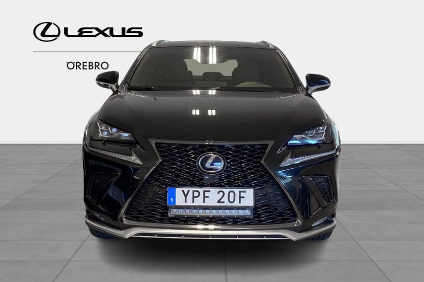 Bild 2 av Lexus NX 300h AWD