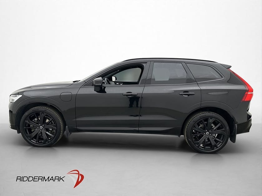Bild 5 av Volvo XC60 T6 Recharge AWD Plus Dark Black B&W Pano Drag