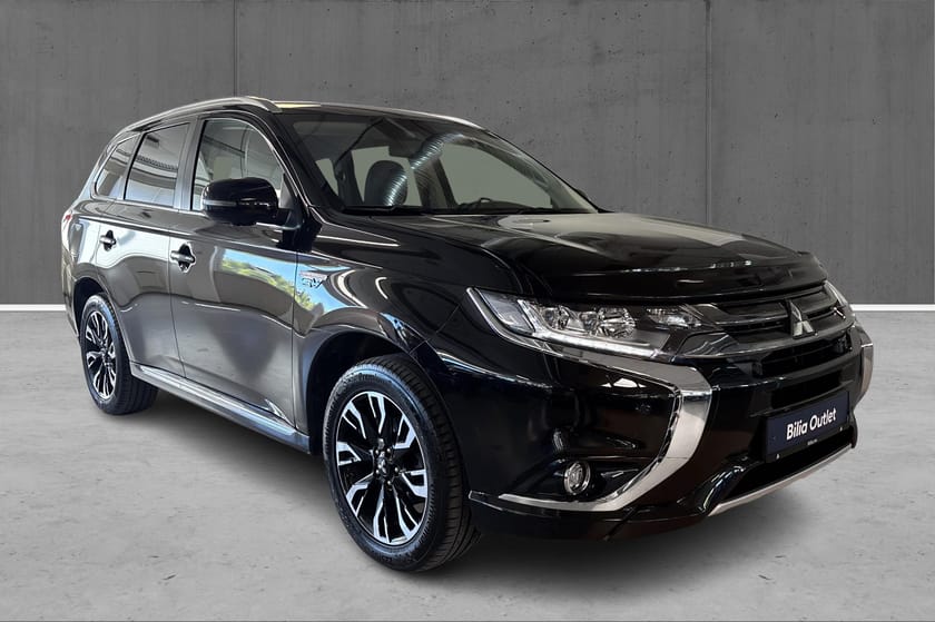 Bilde 3 av Mitsubishi Outlander PHEV Intense+, Delskinn, Adap.cruise, Hengerfeste, 360