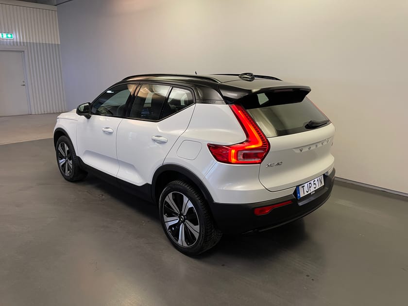 Bild 3 av Volvo XC40 Recharge Single Motor Core / Navigation / Backkamera / Metallic /