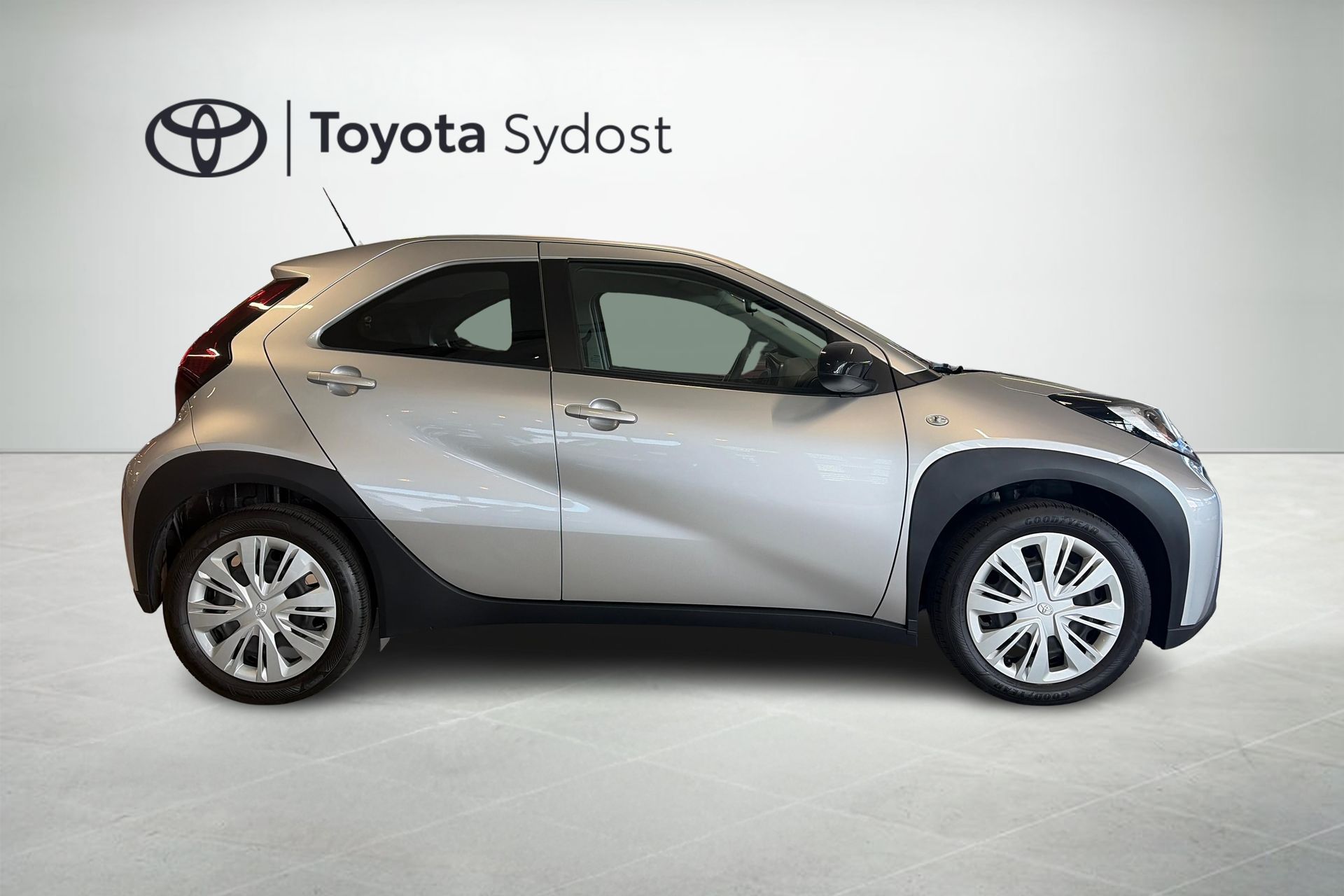 Toyota Aygo X 1.0 VVT-i 2023, bild 3/10