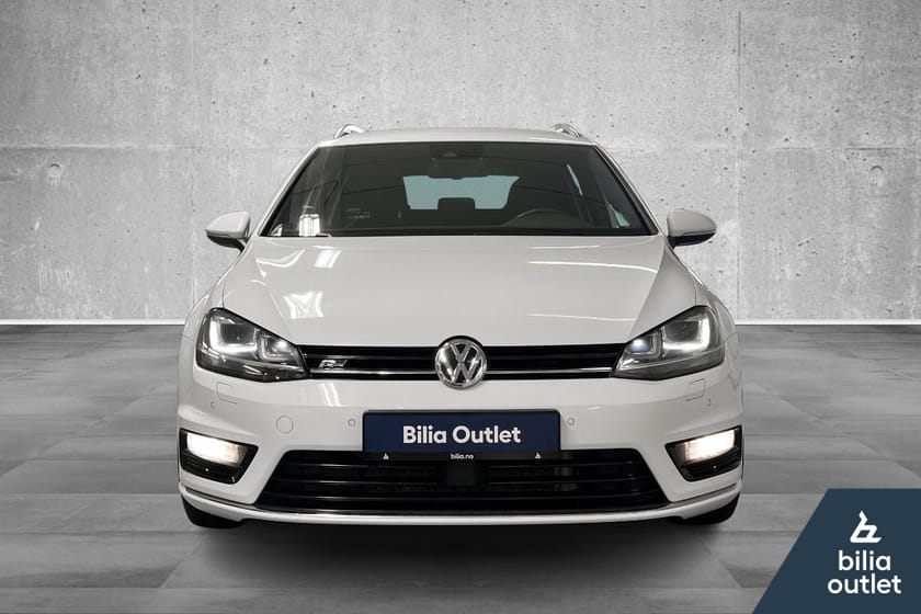 Bilde 2 av Volkswagen Golf Stasjonsvogn R-Line, Highline, Adaptiv Cruise, Navi, Hengerfeste++