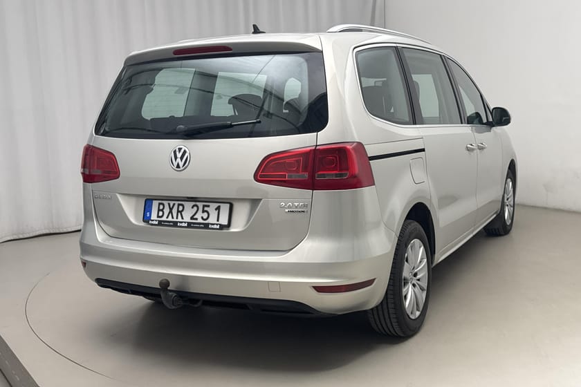 Bild 3 av Volkswagen Sharan 7-seater 2.0 TDI 4m 140hk Masters Värmare Backkamera