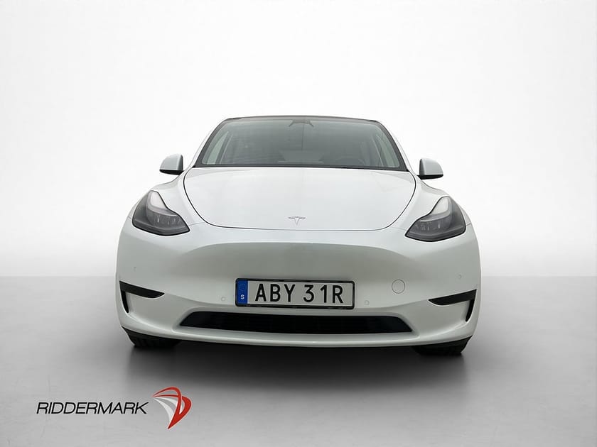 Bild 3 av Tesla Model Y Long Range AWD Drag Pano Autopilot P-Sensorer