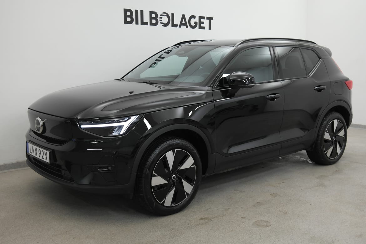 Volvo EX40 2026