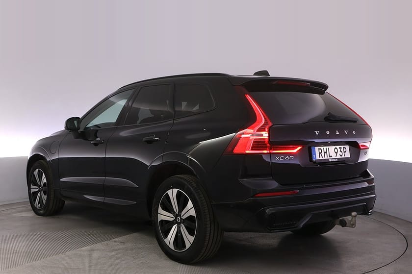Bild 4 av Volvo XC60 Re T6 AWD Plus Dark Drag HK BLIS 360 Pano V-hjul