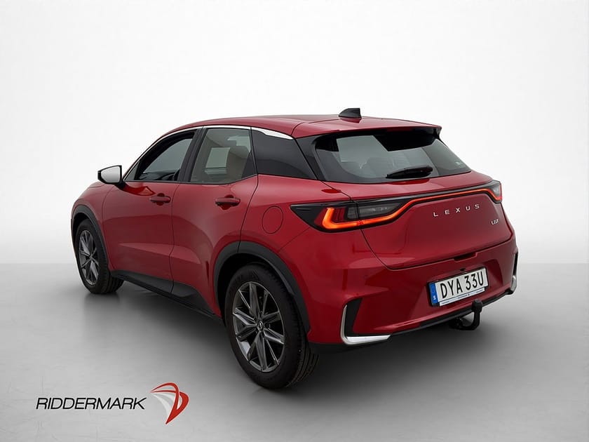 Bild 5 av Lexus LBX 1.5 E-CVT 136hk Relax Dragkrok Kamera Navi CarPlay