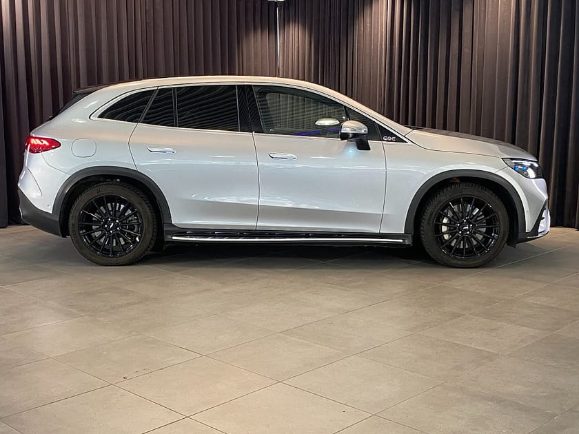Bild 5 av Mercedes-Benz EQE SUV 500 4MATIC 96 kWh AMG Line Premium 408 HK