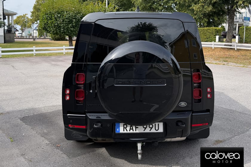 Bild 4 av Land Rover Defender 130 D300 MHEV X-Dynamic HSE 8-sits - Eldiff & Drag