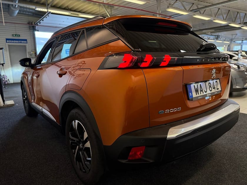 Bild 5 av Peugeot e-2008 Allure 50kWh | Vhjul | Nyservad | Batterigaranti