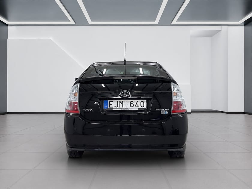 Bild 5 av Toyota Prius 1.5 VVT-i + 3CM CVT/ Ränta 1.95%/Besiktad & Servad