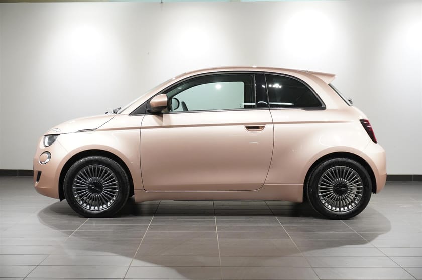 Bild 2 av Fiat 500e 42 kWh Apple CarPlay PDC