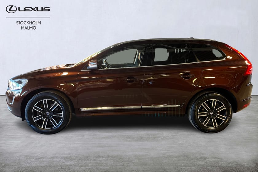 Bild 2 av Volvo XC60 D4 AWD Summum Skinn Drag Rattvärme