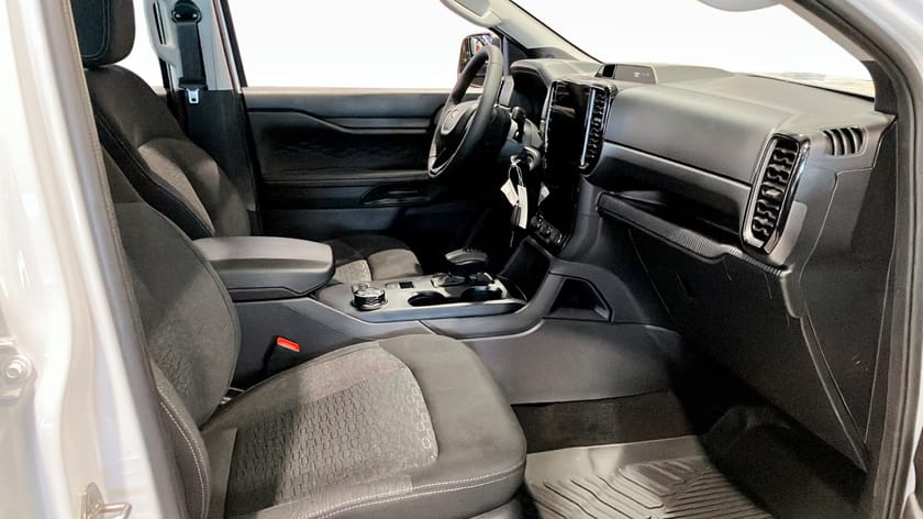 Bild 3 av Ford Ranger PHEV XLT DOUBLE CAB 280A 4WD