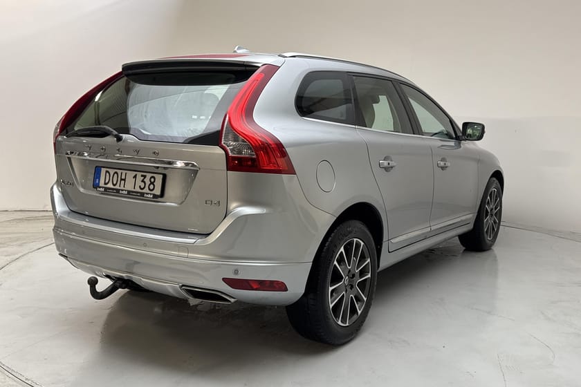Bild 3 av Volvo XC60 D4 2WD (181hk) Summum BE PRO GPS Panorama