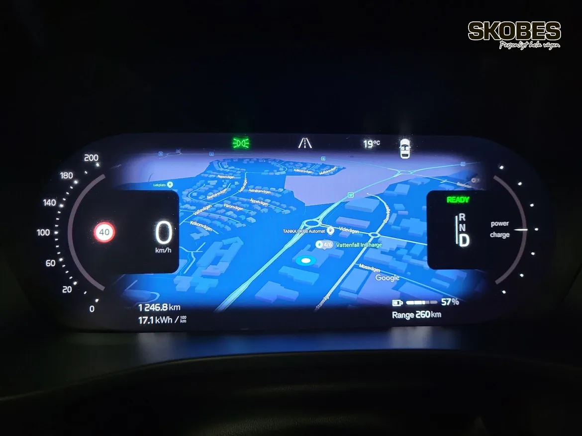 Volvo XC40 Recharge Twin
