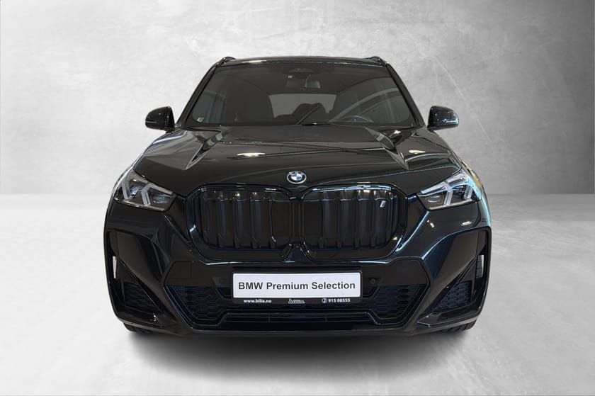 Bilde 2 av BMW iX1 xDrive30 M-Sport Krok Comfacc Harman