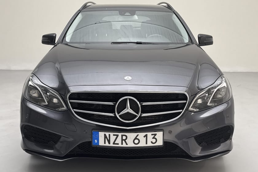 Bild 5 av Mercedes-Benz E 220 T BlueTEC 4MATIC Kombi S212 (170hk) AMG Line