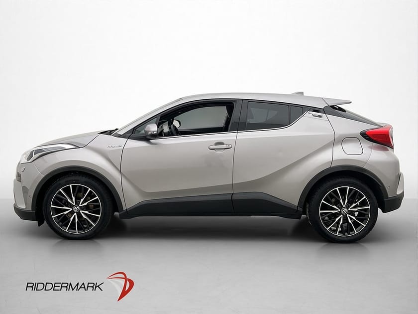 Bild 2 av Toyota C-HR Hybrid 122hk Executive JBL Kamera Rattvärme