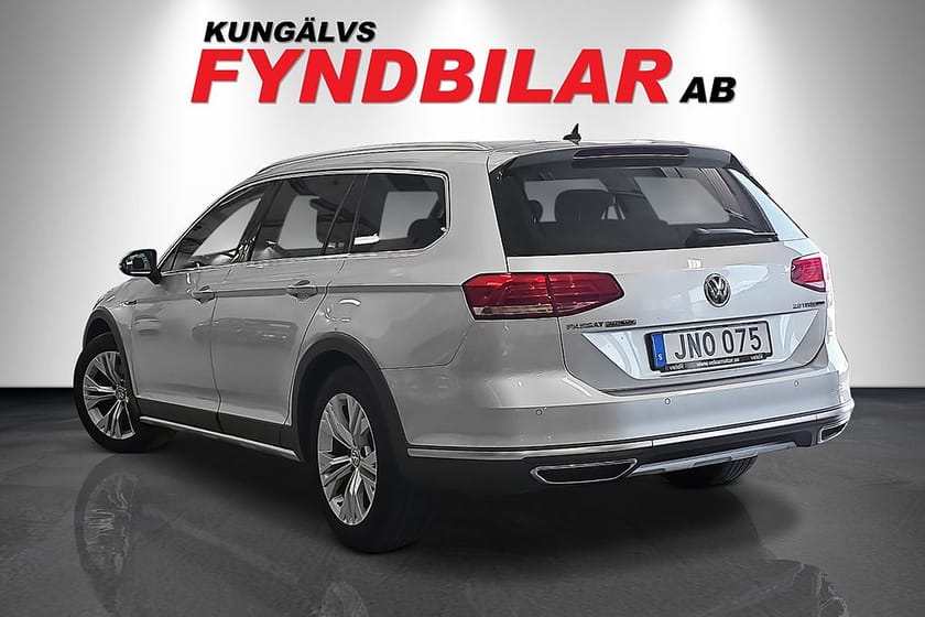 Bild 2 av Volkswagen Passat Alltrack 2.0 TDI SCR 4M 190hk D-värm Drag
