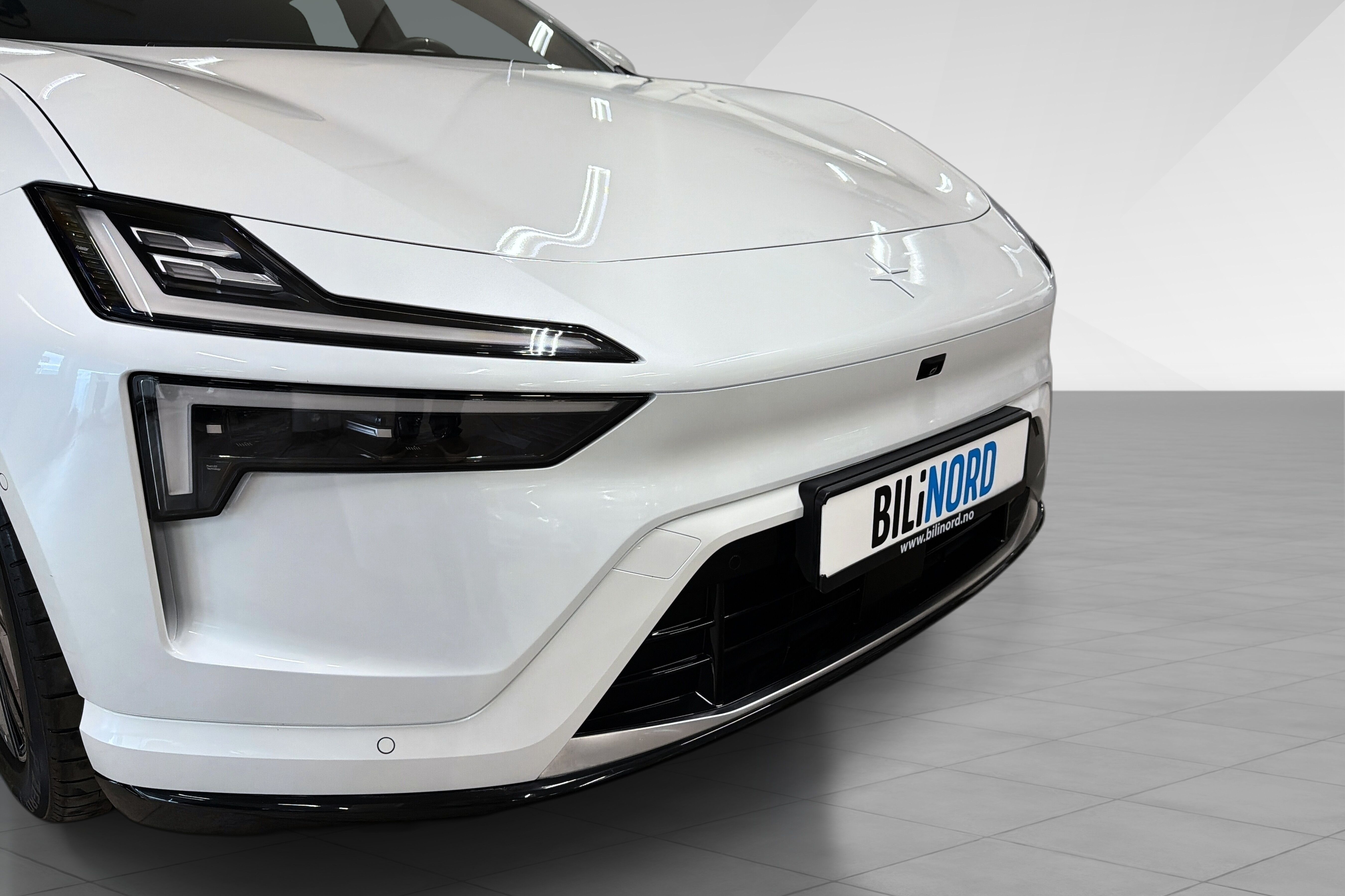 Polestar 4 Long Range Dual motor bilde 8