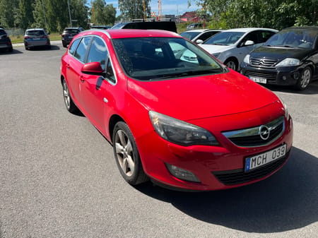 Opel Astra Sports Tourer 1,4 Turbo Kombi
