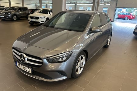 Mercedes-Benz B 180