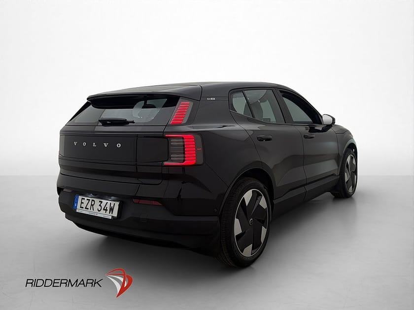 Bild 5 av Volvo EX30 Twin Motor Performance Ultra Värmare Pano H/K 360