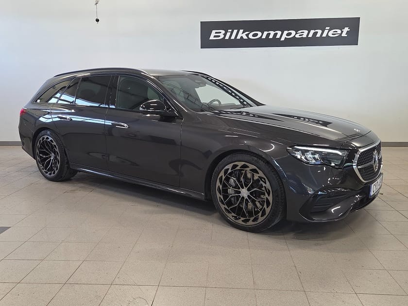 Bild 1 av Mercedes-Benz E 300 de 4MATIC T 9G-Tronic AMG Line Advanced Euro 6