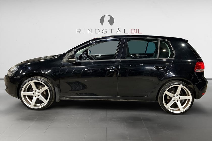 Bild 4 av Volkswagen Golf 5-dörrar 1.4 TSI 122 HK STYLE AUX 9400MIL 19"