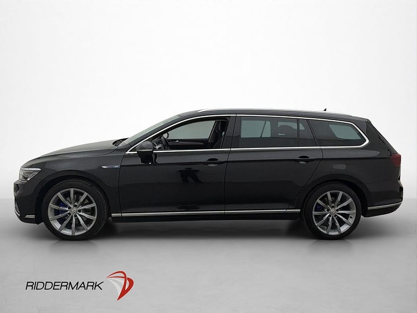 Bild 4 av Volkswagen Passat Sportscombi GTE Executive Cockpit P-Värm Kamera Drag