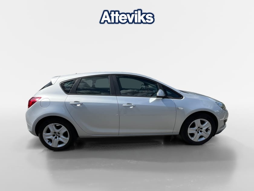 Bild 2 av Opel Astra 1.6 115hk *1 Tidigare ägare/Dragkrok/P.sensor*