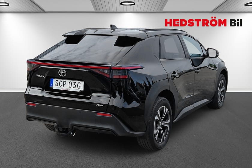 Bild 3 av Toyota bZ4X AWD 71,4Kwh 217hk