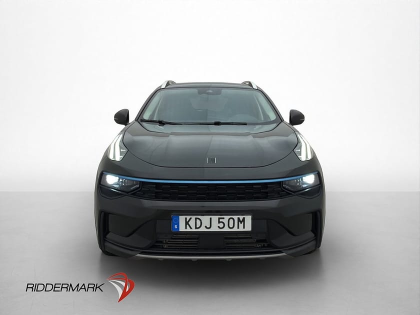 Bild 2 av Lynk & Co 01 PHEV 261hk Pano Infinity Kamera CarPlay Navi