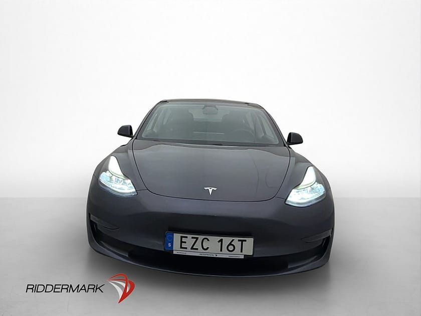 Bild 3 av Tesla Model 3 Performance