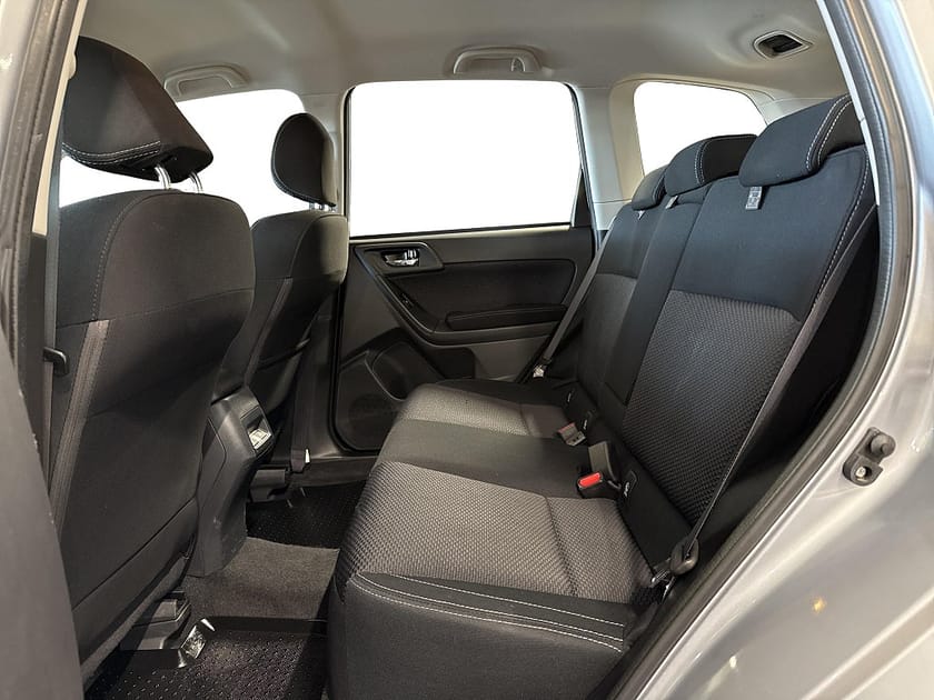 Bild 4 av Subaru Forester 2.0D XS 4WD Lineartronic Euro 6