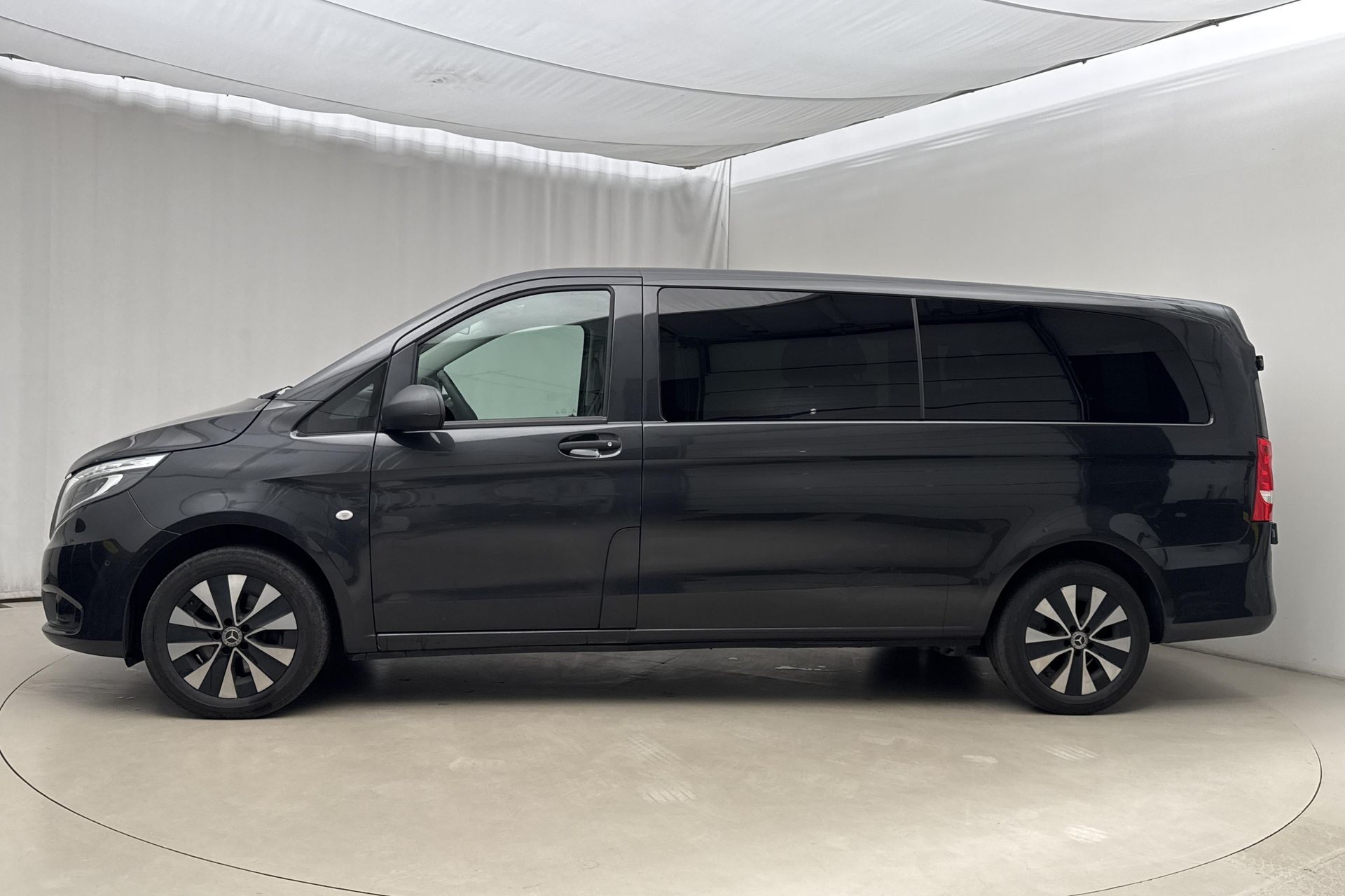 Mercedes-Benz Vito 2020, bild 2/10