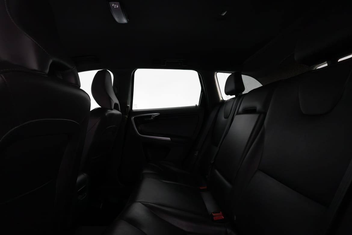 Volvo XC60 2017 - miniatyr 10