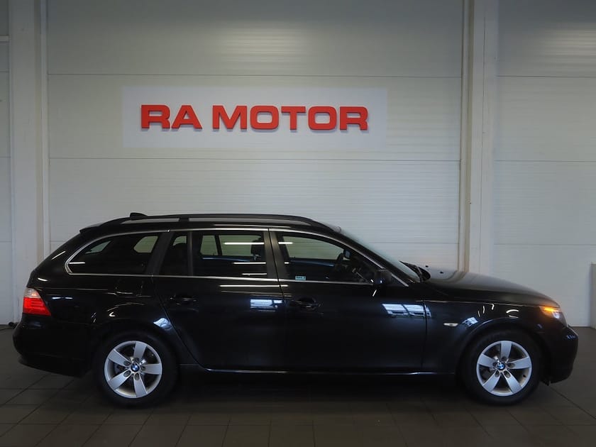 Bild 4 av BMW 520i Touring 170hk Comfort Automat Drag P-Sensorer Skinn