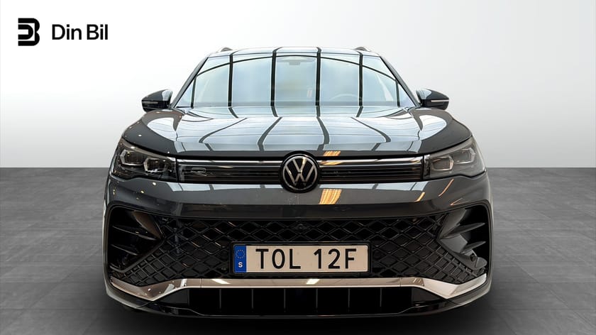 Bild 4 av Volkswagen Tiguan eHybrid R-LINE 1.5 272HK DSG6 Drag/Moms