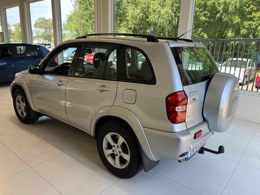 Bild 4 av Toyota RAV4 2,0 vvt 4wd Nybesiktigad