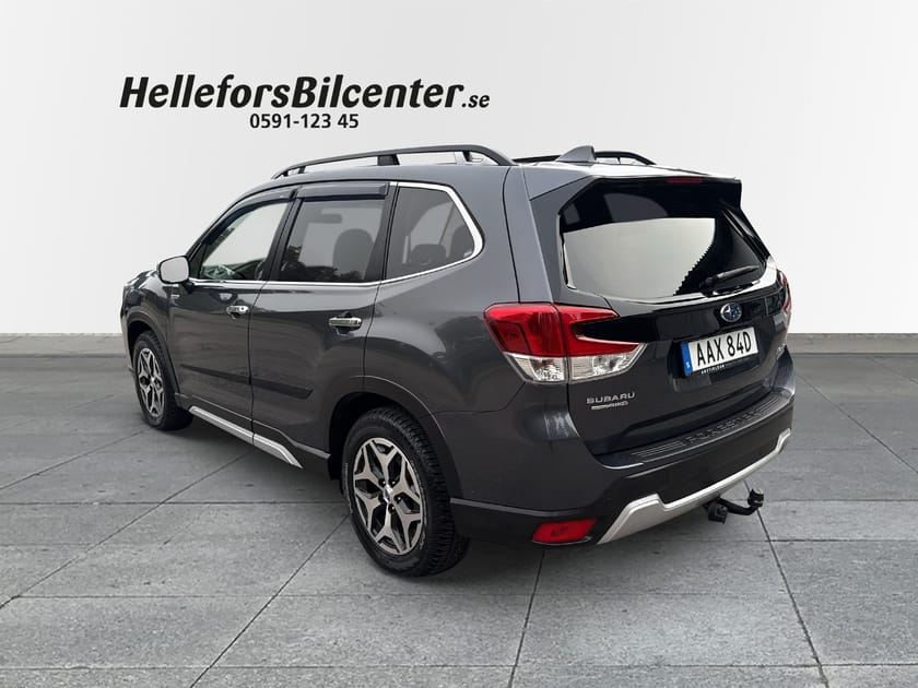Bild 2 av Subaru Forester e-Boxer Ridge Skinn Carplav Motorv Vhjul