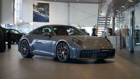 Porsche 911 Carrera GTS