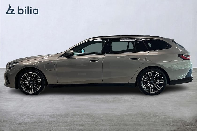 Bild 3 av BMW 530e xDrive Touring M-sport | Drag | H&K | Aktiv farth.