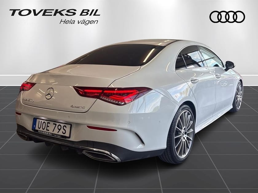 Bild 3 av Mercedes-Benz CLA 250 4MATIC COUPÉ AMG / Pano