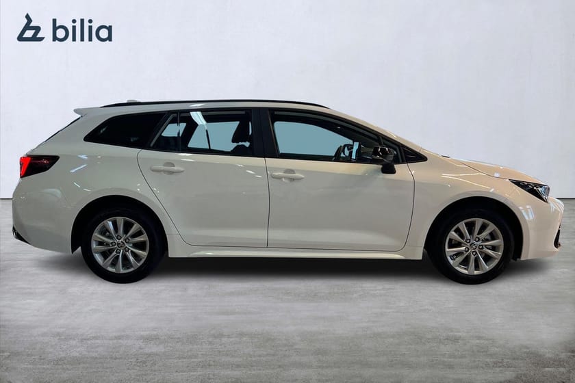 Bild 4 av Toyota Corolla Touring Sports Active Plus 1.8 - KAMPANJ - BESTÄLLNING