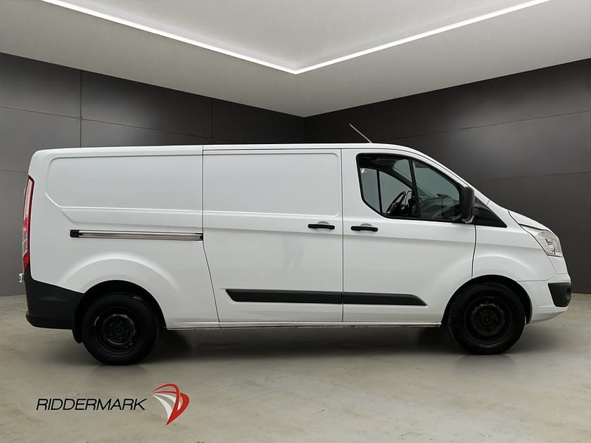 Bild 2 av Ford Transit Custom 290 transit-custom L2 Ny-Kamrem Värmare PDC MOMS 1-BRUKARE