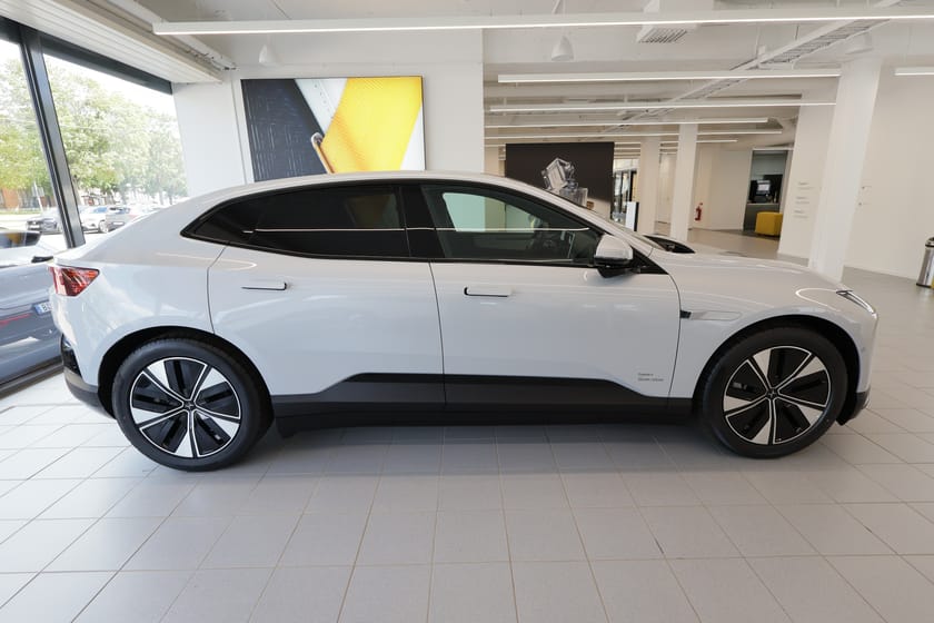 Bild 3 av Polestar 4 Long Range Single Motor Business edt