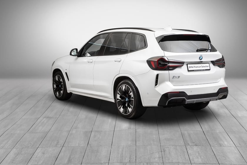 Bilde 3 av BMW iX3 M Sport Fully Charged
