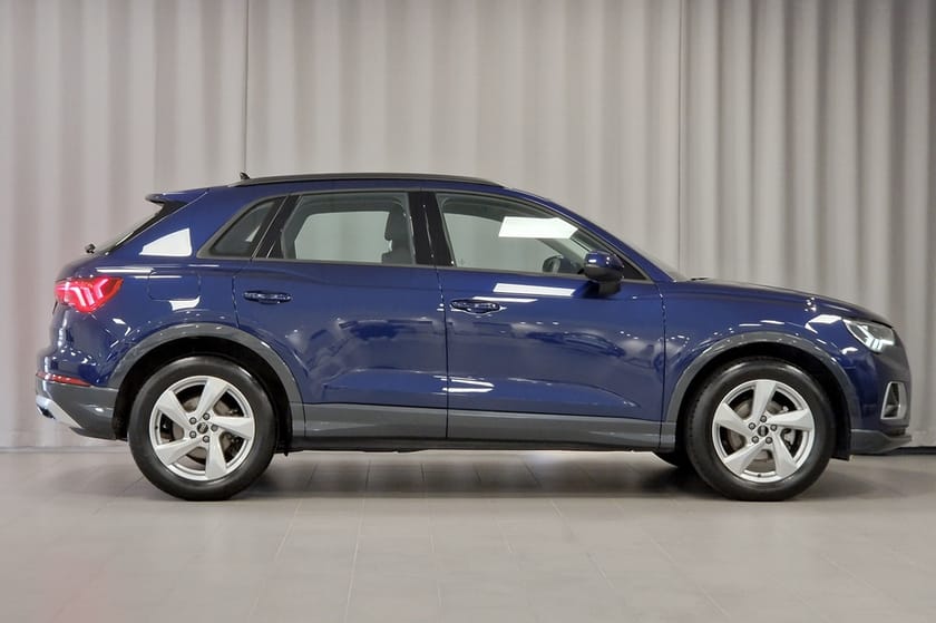 Bild 4 av Audi Q3 35 TFSI Advanced | Drag | P-värmare | Adapt. f | 35TFSI 15